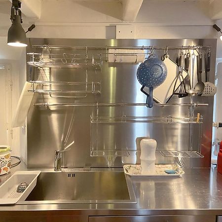 Fascinating Central Hideaway In A Physicist'S Home 코모 외부 사진