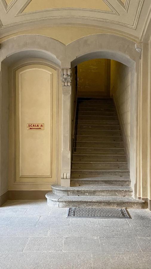 Fascinating Central Hideaway In A Physicist'S Home 코모 외부 사진