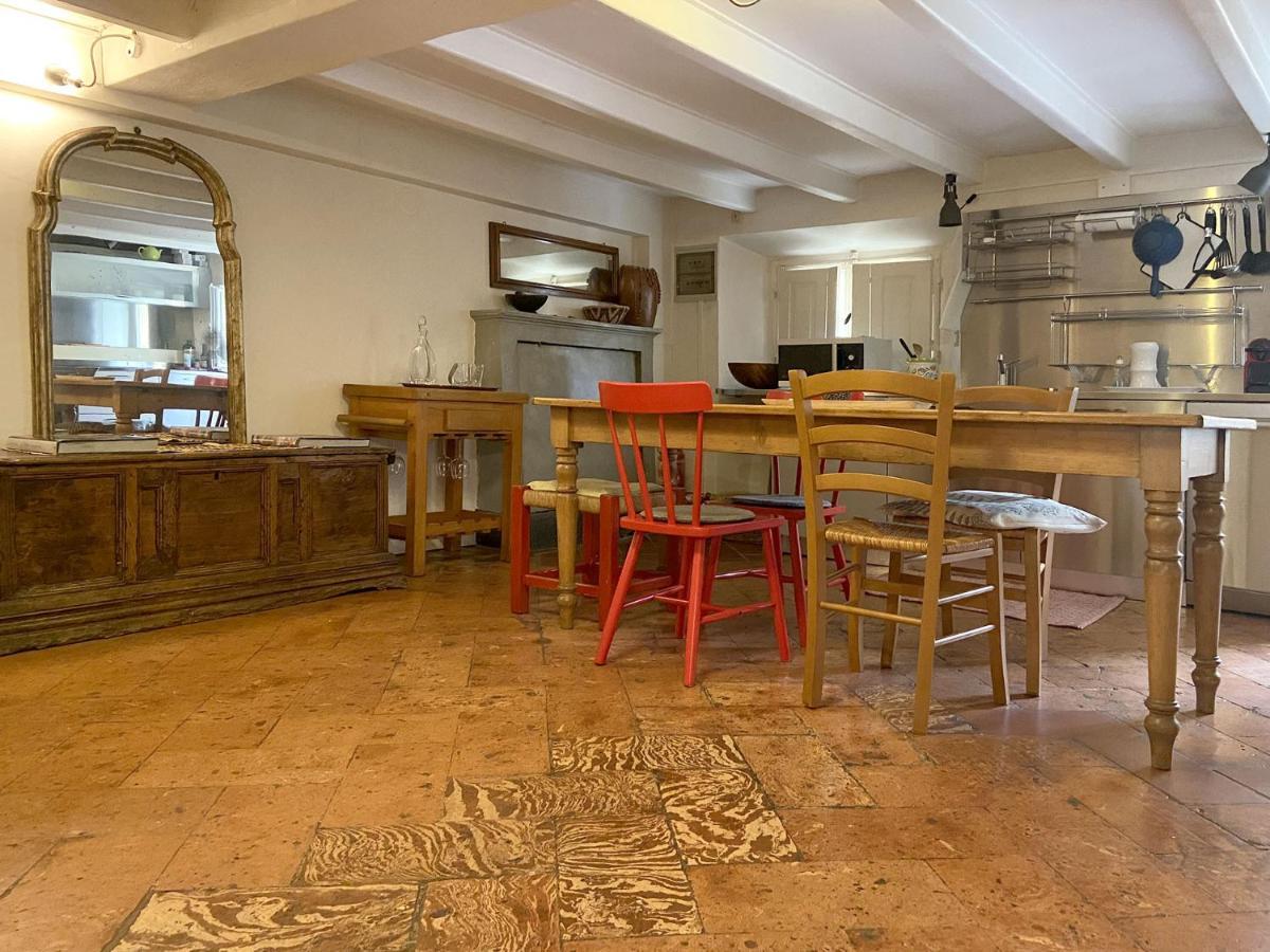 Fascinating Central Hideaway In A Physicist'S Home 코모 외부 사진
